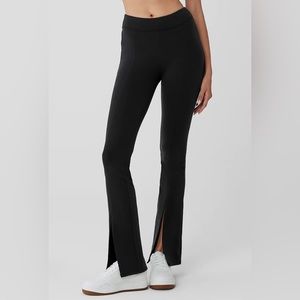 Alo Yoga AIRBRUSH HIGH-WAIST FLUTTER LEGGING